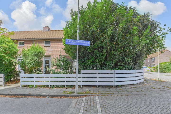 Foto 4 van John McCormickstraat 17