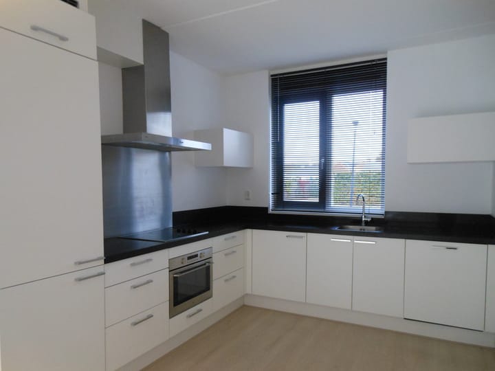 Foto 3 van Alicantestraat 1