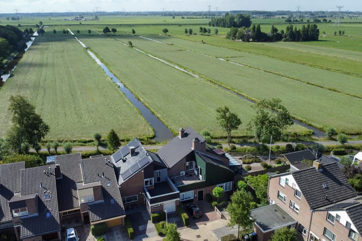 Foto 1 van Bovenkruier 106