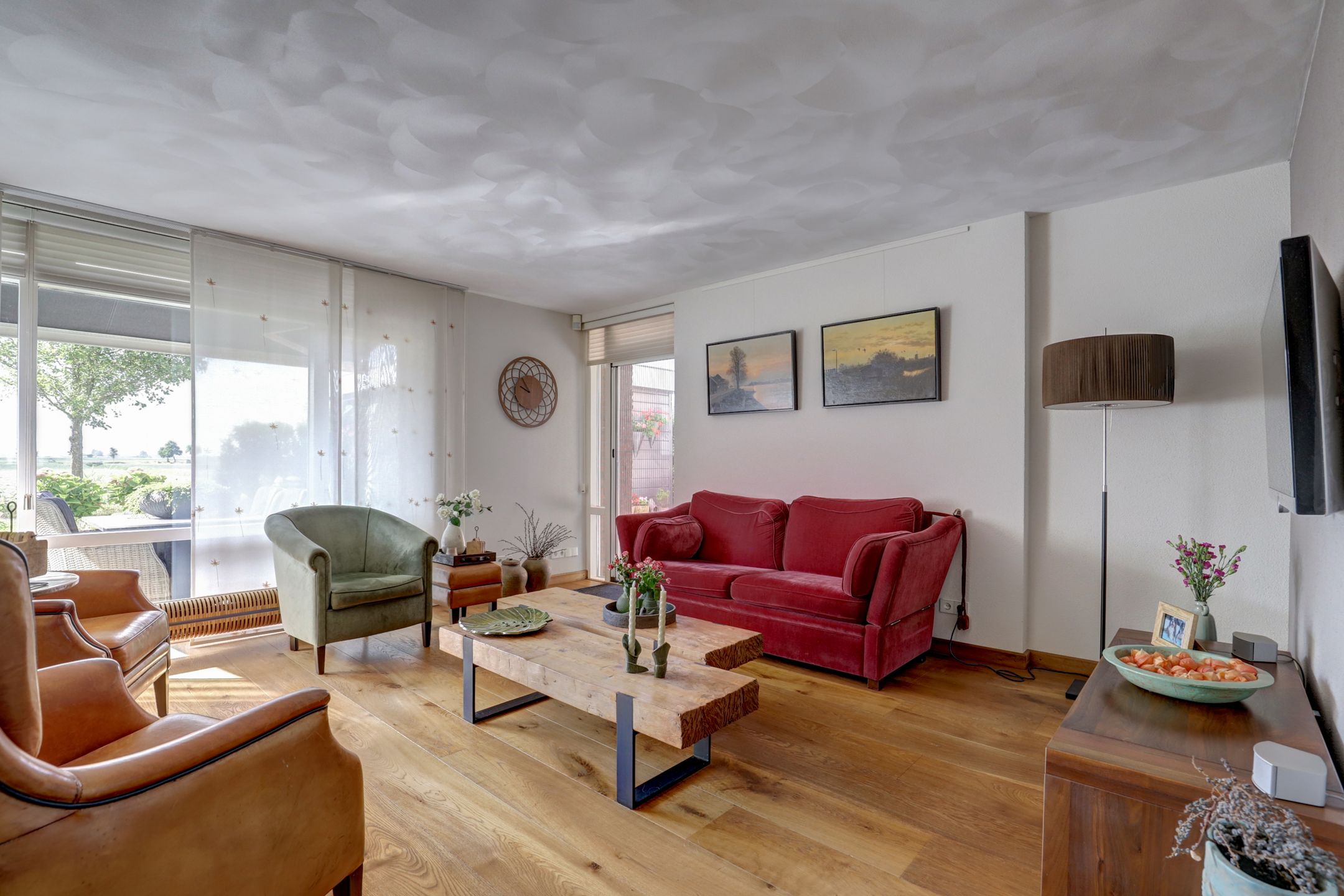 Photo 6 of Bovenkruier 106