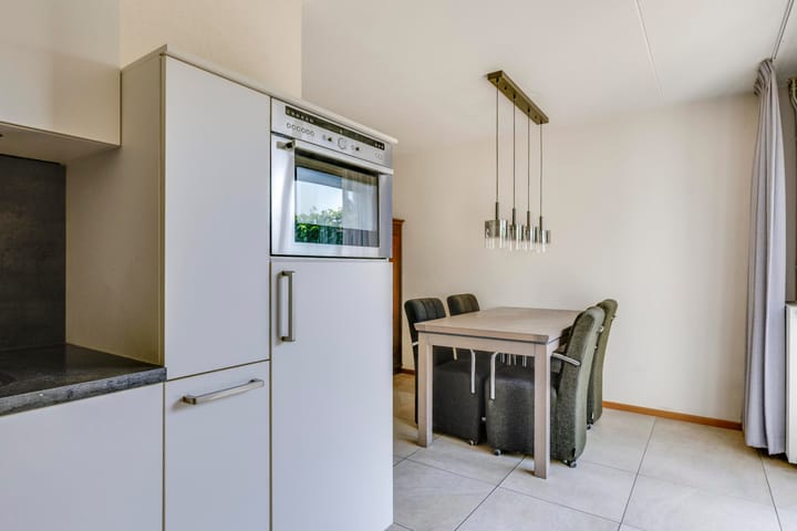 Foto 24 van Calsstraat 72