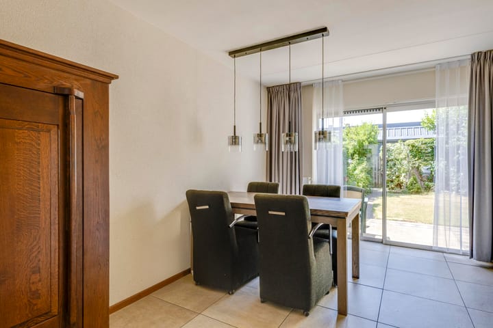 Foto 25 van Calsstraat 72