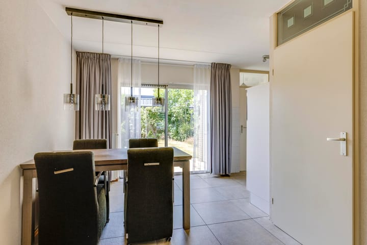 Foto 26 van Calsstraat 72