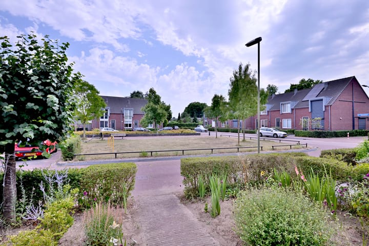 Foto 34 van Prinses Alexiahof 16