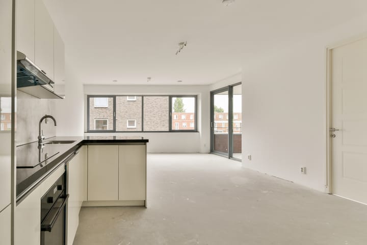 Foto 11 van Troelstralaan 217