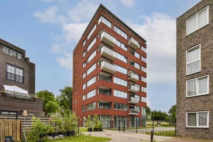 Foto 21 van Troelstralaan 217