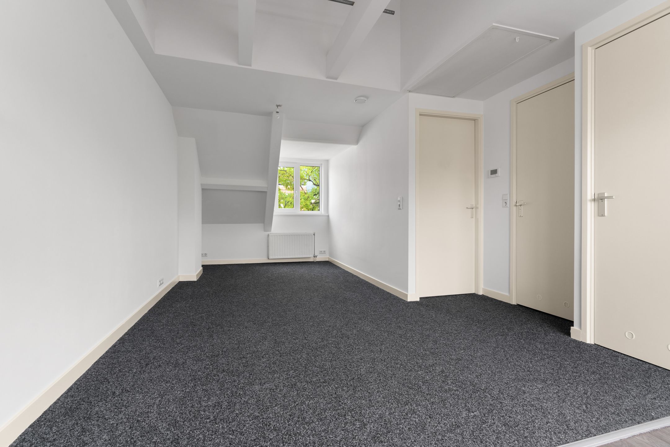 Foto 3 van Van Hasseltstraat 6-3