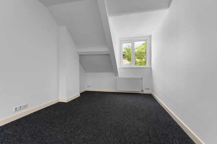 Foto 7 van Van Hasseltstraat 6-3