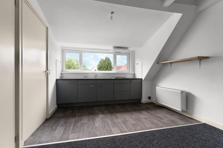 Foto 10 van Van Hasseltstraat 6-3