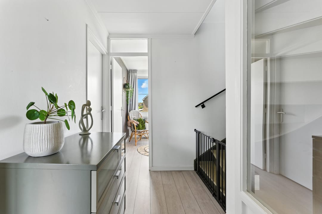 Foto 16 van Admiraal de Ruyterlaan 30