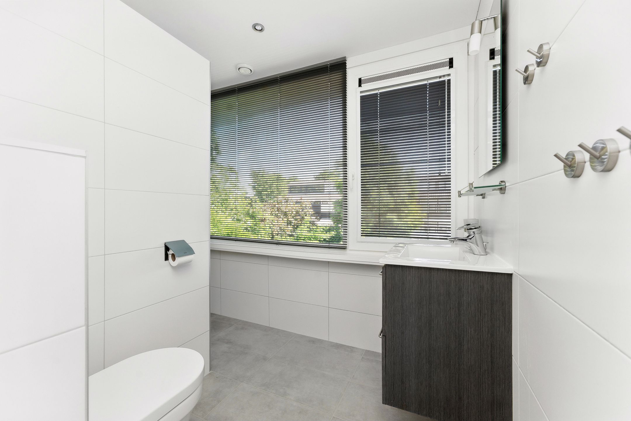 Foto 21 van Admiraal de Ruyterlaan 30