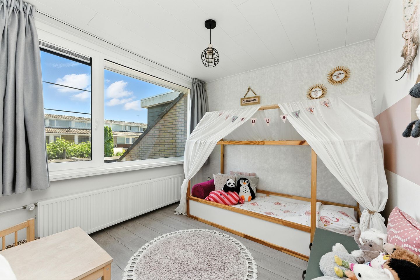 Foto 20 van Admiraal de Ruyterlaan 30