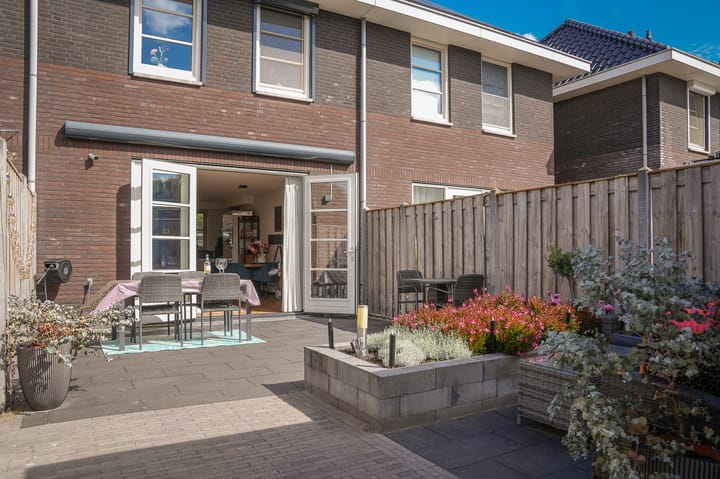 Foto 3 van De Hoepelmaker 11