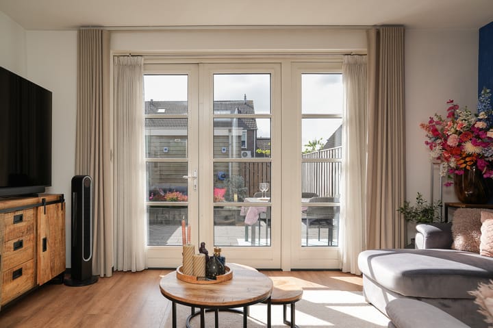 Foto 4 van De Hoepelmaker 11