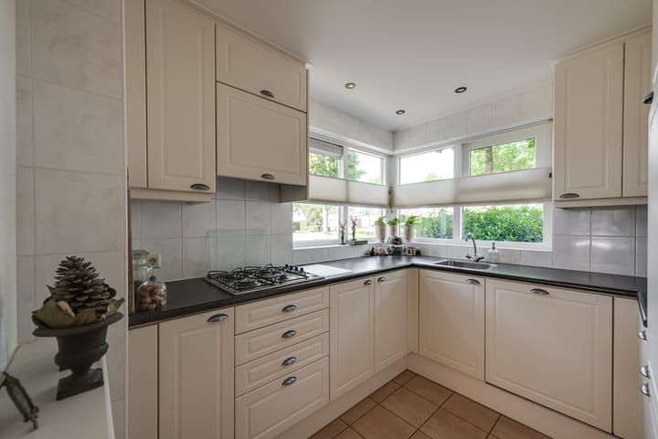 Foto 10 van Heisprong 12