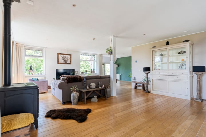 Photo 24 of Oostereind 5