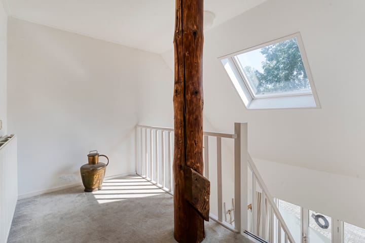 Photo 38 of Oostereind 5