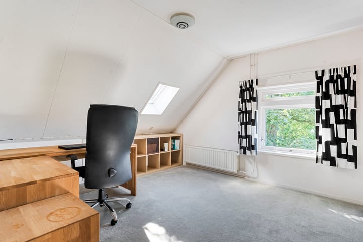 Photo 42 of Oostereind 5