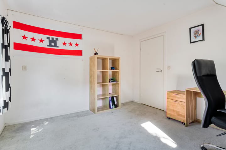 Photo 43 of Oostereind 5