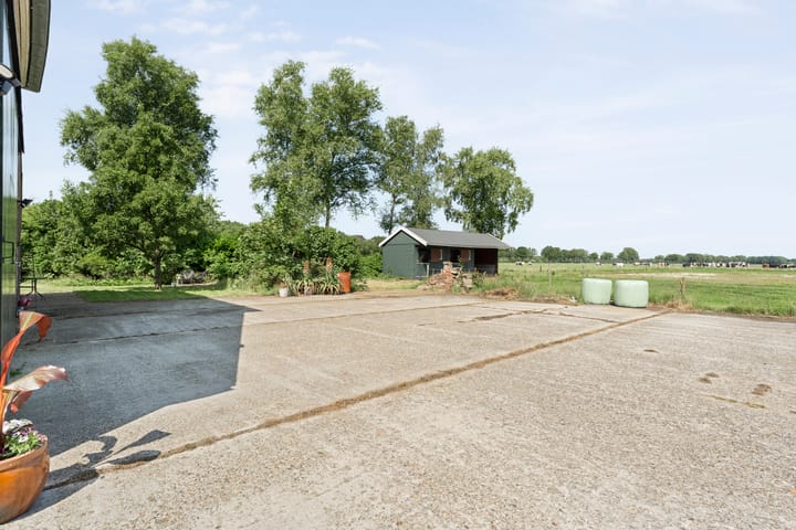 Photo 56 of Oostereind 5