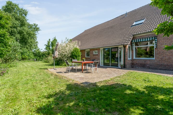 Photo 64 of Oostereind 5