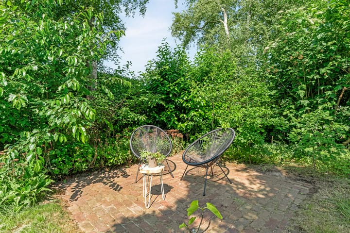 Photo 69 of Oostereind 5