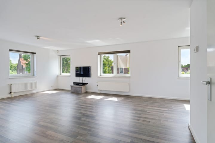 Photo 10 of Koningin Julianastraat 26