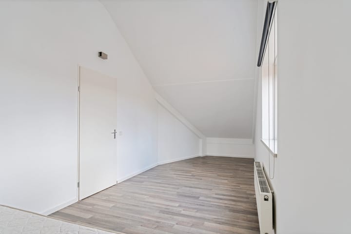 Photo 38 of Koningin Julianastraat 26