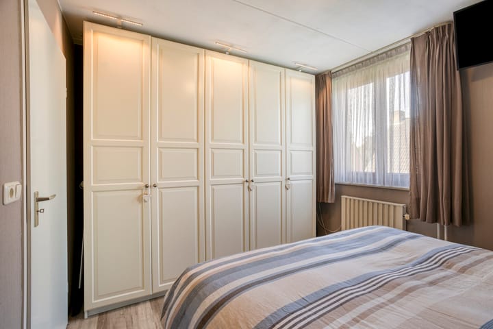 Foto 23 van Meester Theelenstraat 21