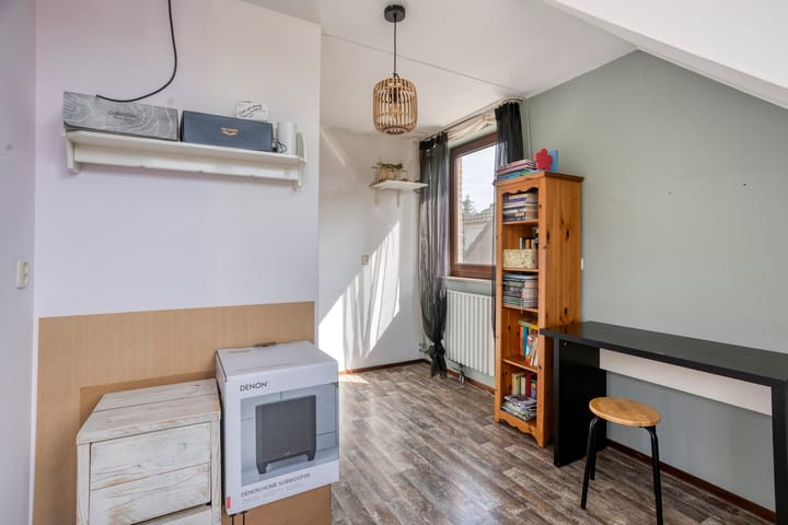 Foto 29 van Meester Theelenstraat 21