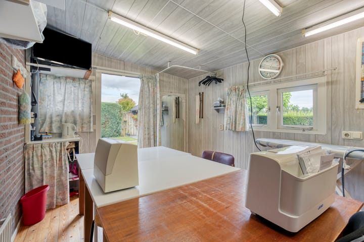 Foto 35 van Meester Theelenstraat 21