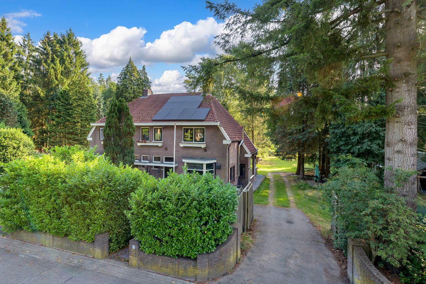 Foto 1 van Loenenseweg 93