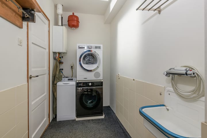 Foto 17 van Loenenseweg 93