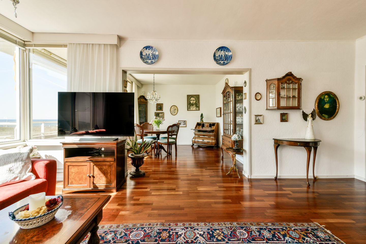 Photo 10 of de Ruyterstraat 8-F1