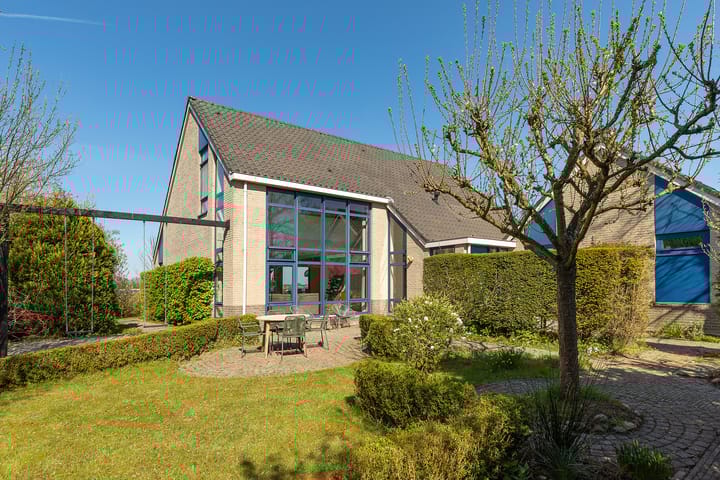 Foto 9 van Nieuw-Loosdrechtsedijk 280