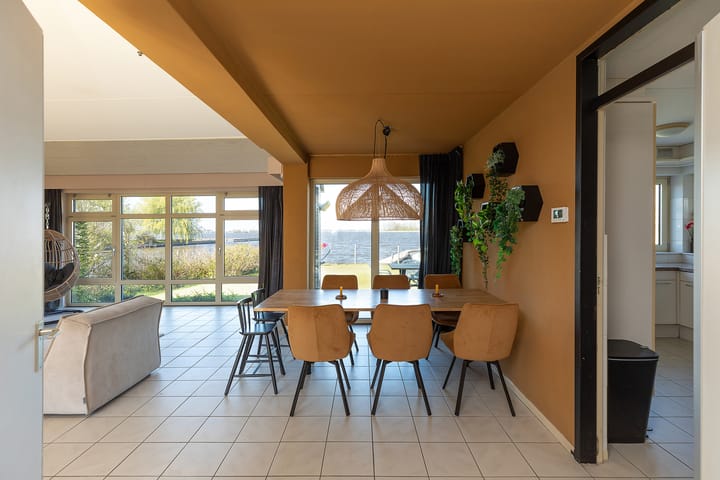 Foto 11 van Nieuw-Loosdrechtsedijk 280