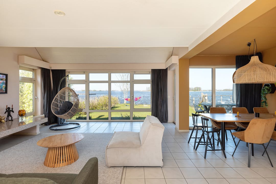 Photo 13 of Nieuw-Loosdrechtsedijk 280