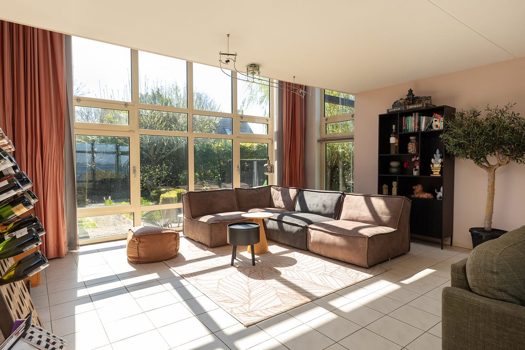 Photo 16 of Nieuw-Loosdrechtsedijk 280