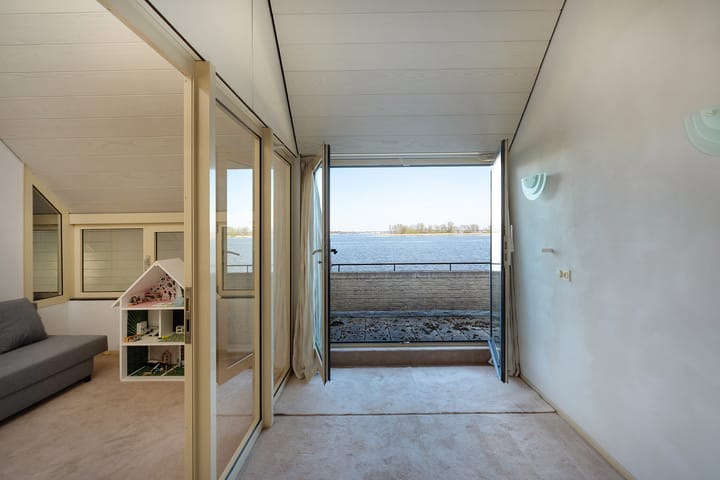 Foto 22 van Nieuw-Loosdrechtsedijk 280