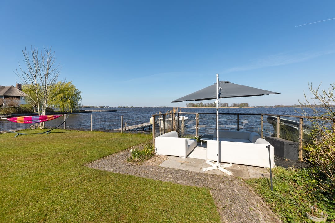 Photo 32 of Nieuw-Loosdrechtsedijk 280