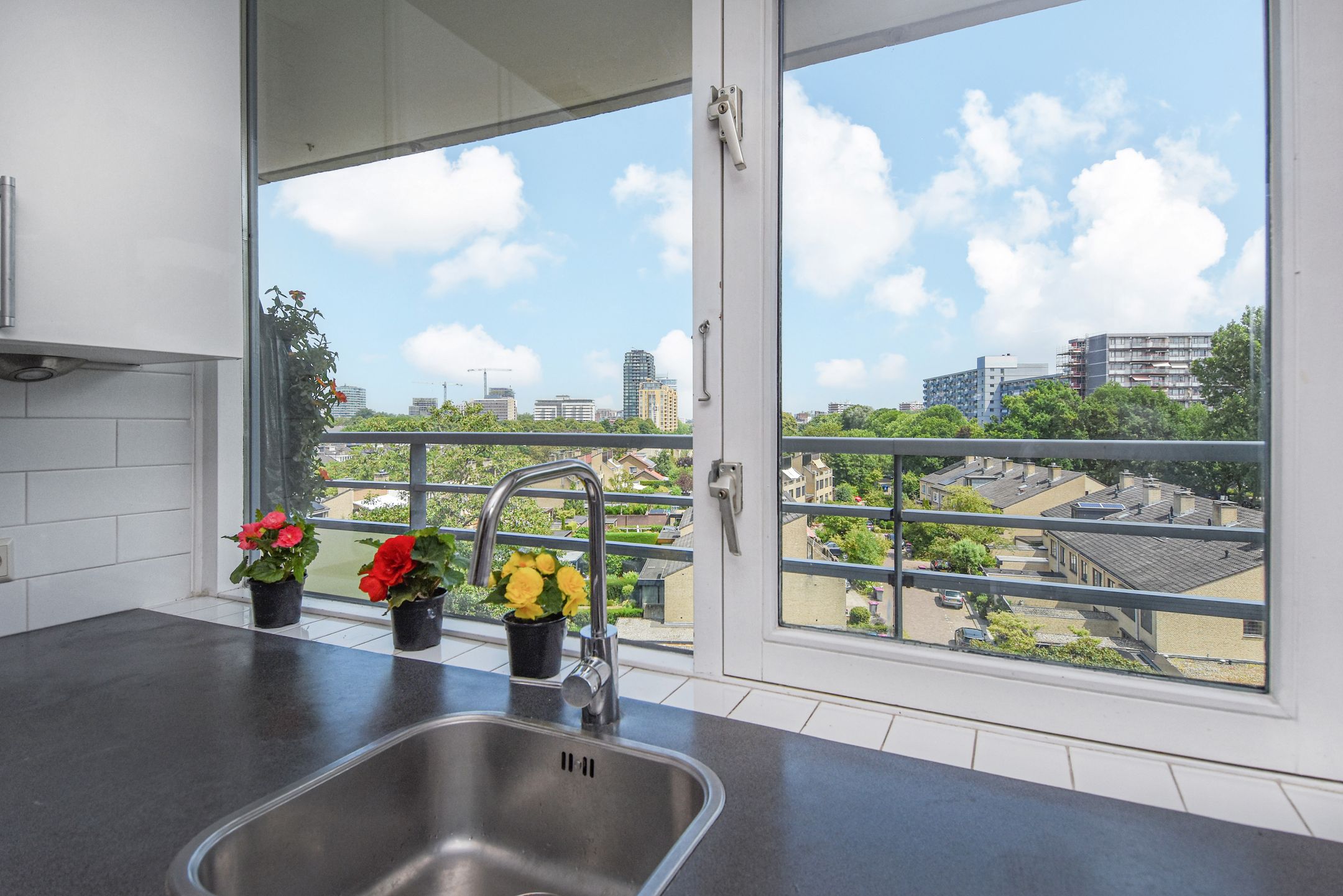 Foto 24 van Mgr Bekkerslaan 137