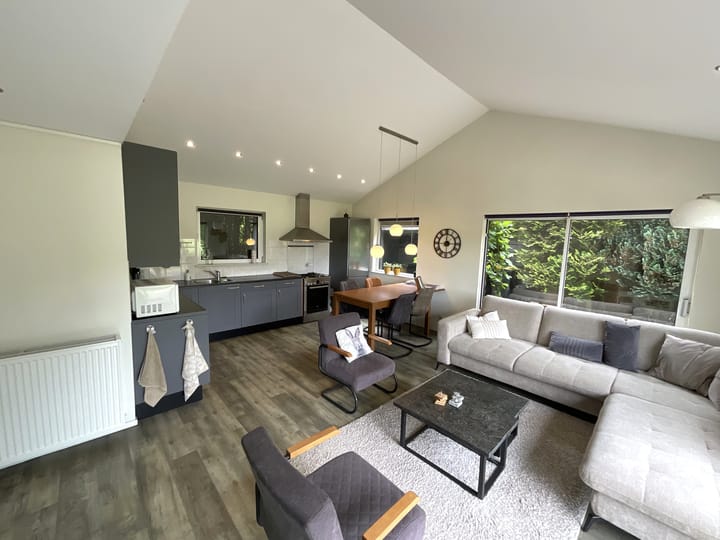 Foto 6 van Oude Nijkerkerweg 111-26