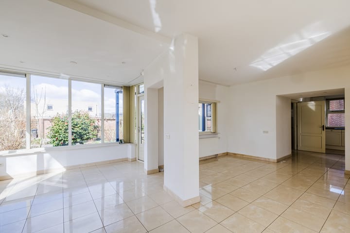 Foto 8 van Esweg 111