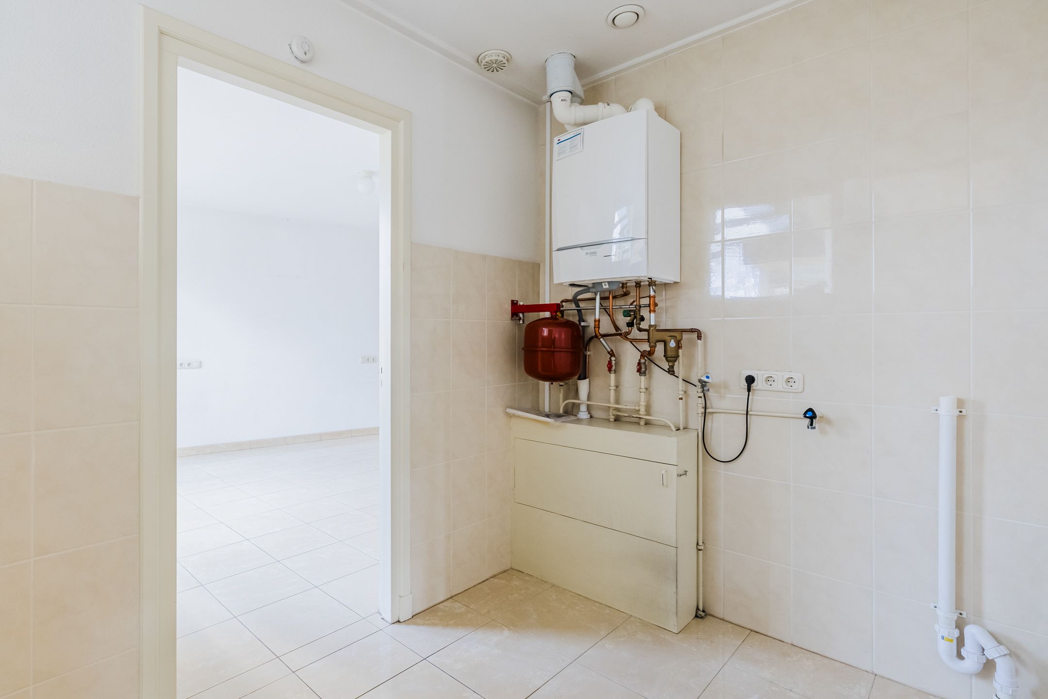 Foto 18 van Esweg 111