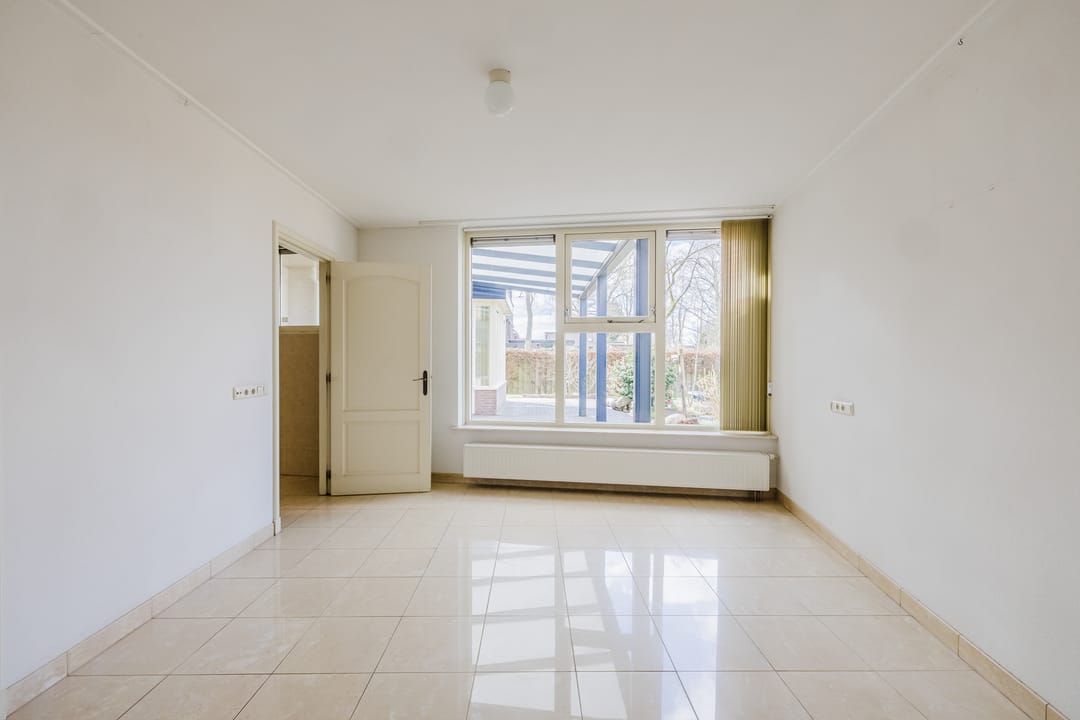 Foto 23 van Esweg 111