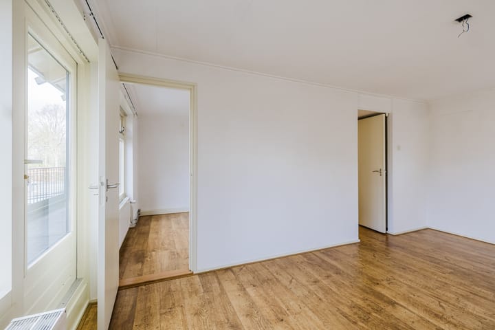 Foto 32 van Esweg 111