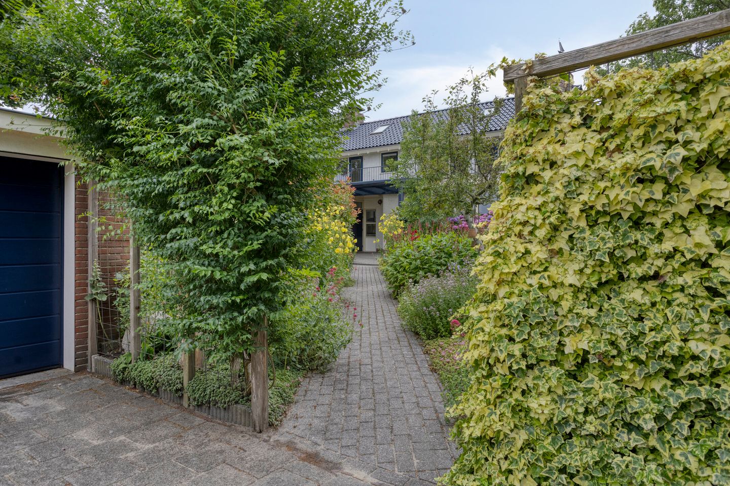 Foto 65 van Esweg 111