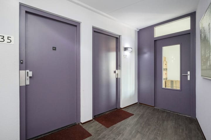 Foto 26 van Bremenstraat 137