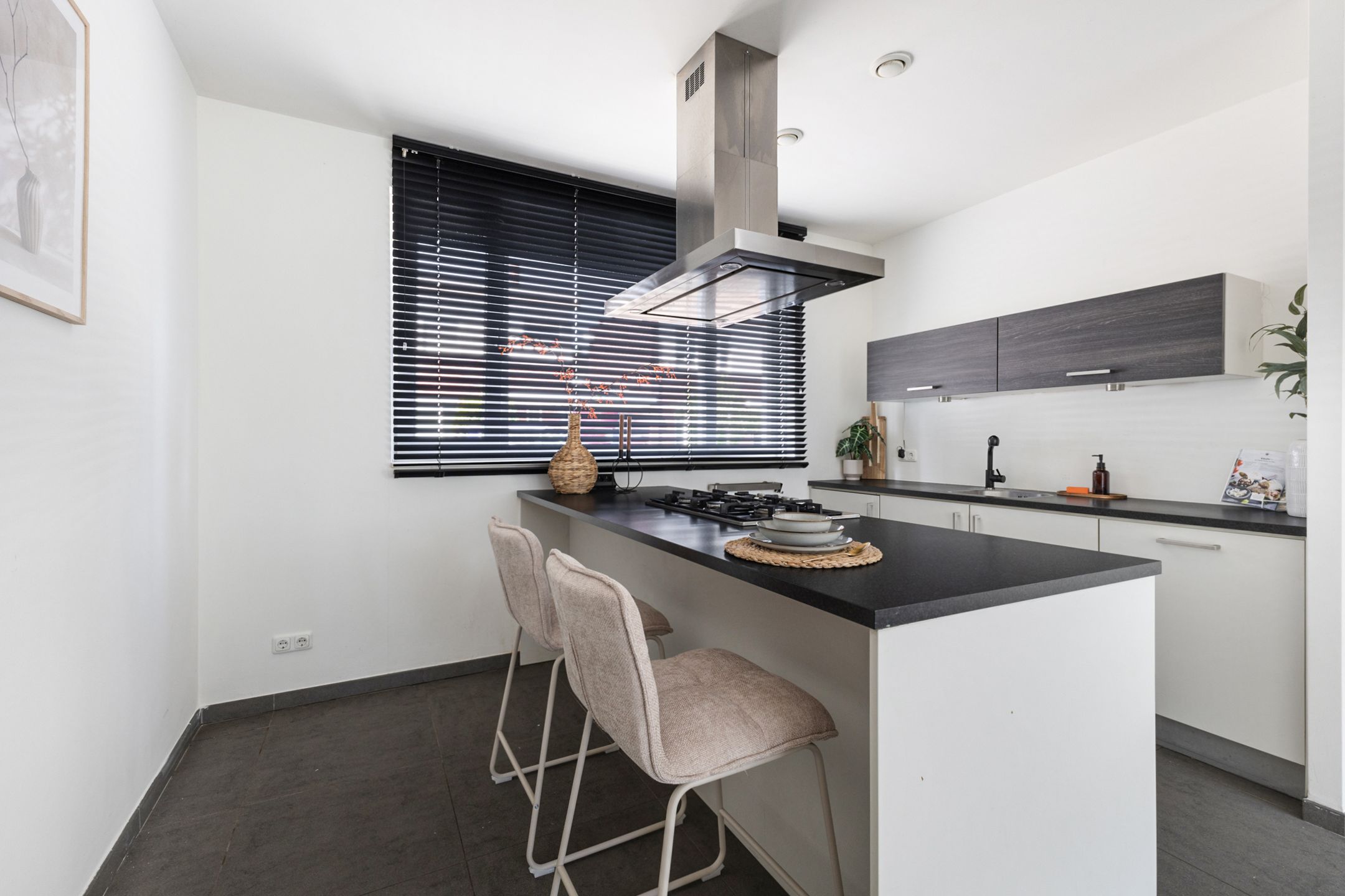 Photo 3 of Egbert van Drielststraat 4