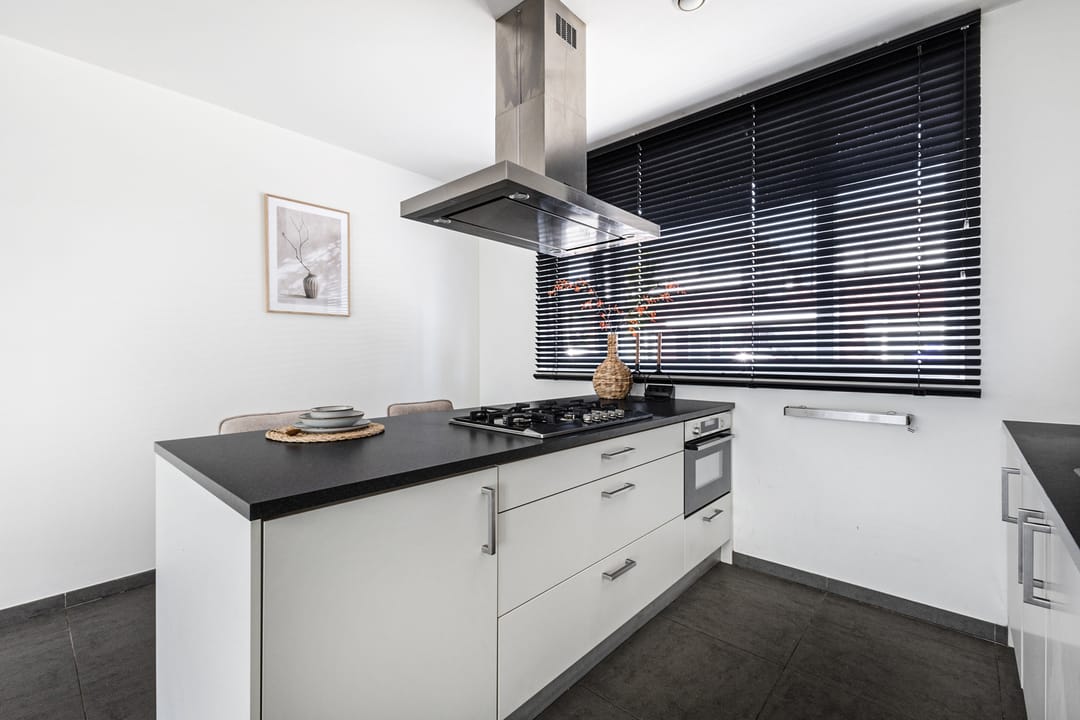 Photo 17 of Egbert van Drielststraat 4